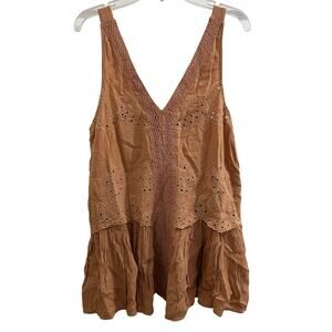 NWT American Eagle Eyelet Floral Boho Tiered Ruffle Sleeveless Top in Tan